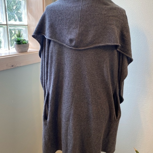 Leith Cowl Gray Cardigan size XS - Picture 7 of 8
